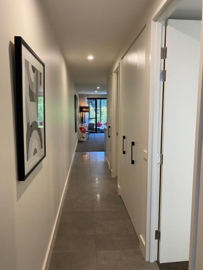 The Gallery Luxe 1 Bedroom Executive Apartment In The Heart Of Braddon Wine Secure Parking Wifi Canberra Kültér fotó