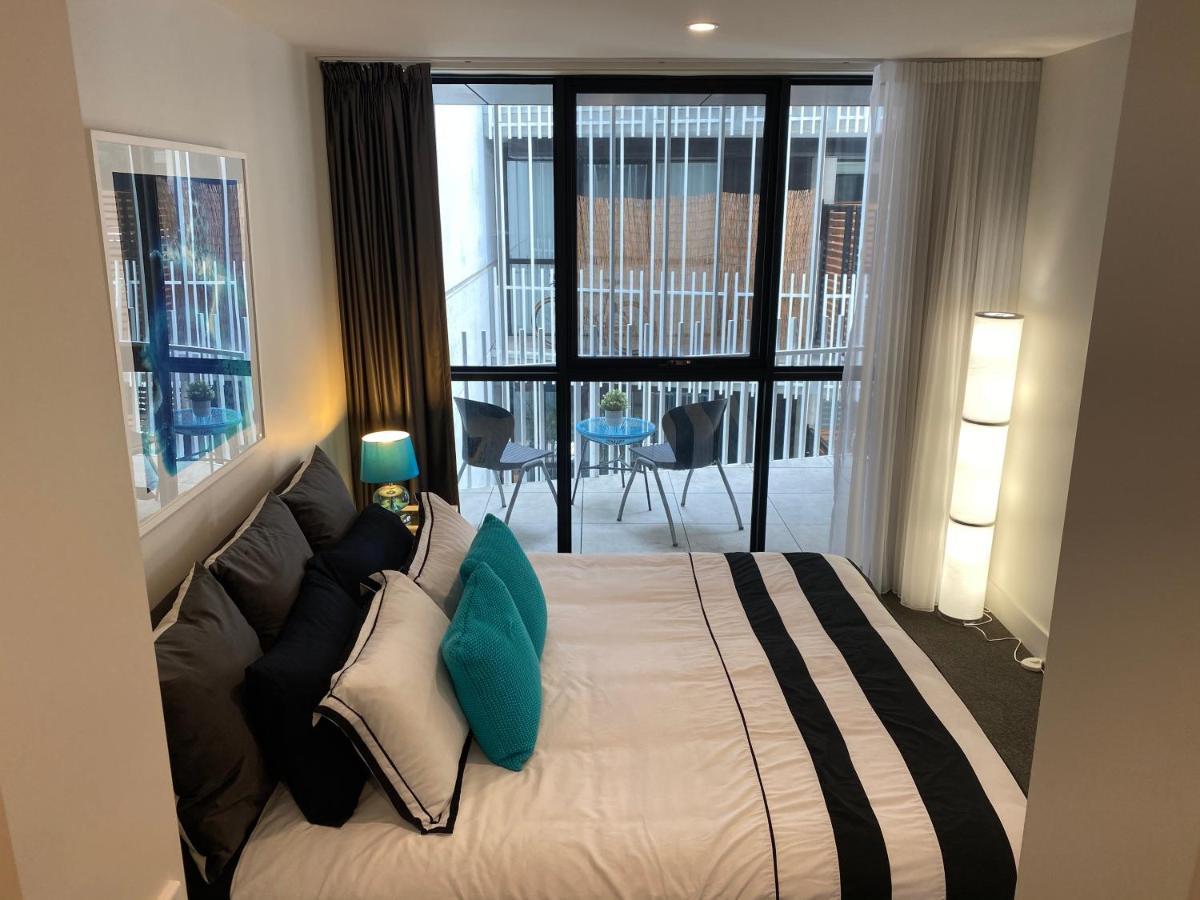The Gallery Luxe 1 Bedroom Executive Apartment In The Heart Of Braddon Wine Secure Parking Wifi Canberra Kültér fotó