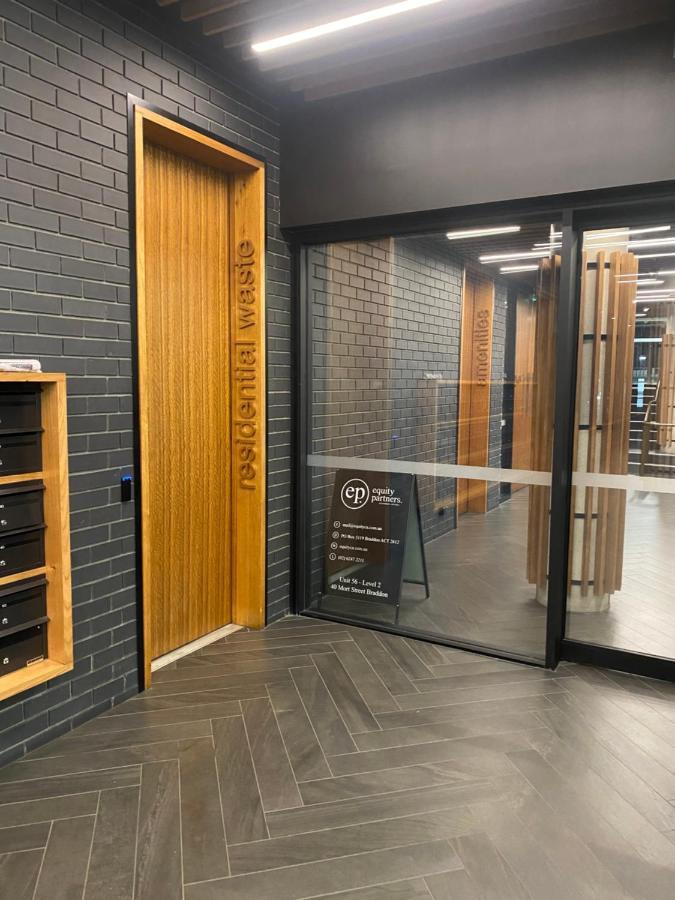 The Gallery Luxe 1 Bedroom Executive Apartment In The Heart Of Braddon Wine Secure Parking Wifi Canberra Kültér fotó